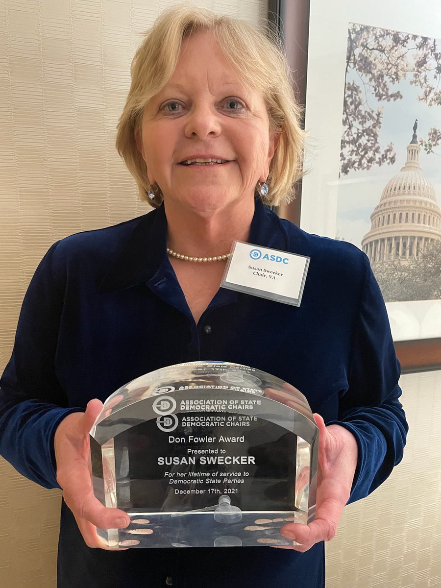 SusanRSwecker's tweet photo. Honored to receive the inaugural Don Fowler lifetime service award from @demstateparties. Deeply grateful for Don’s mentorship and miss him deeply. Thanks to Carol Fowler @cfowler10 for the kind words. Meant so much. https://t.co/ZsfTc9EiLX