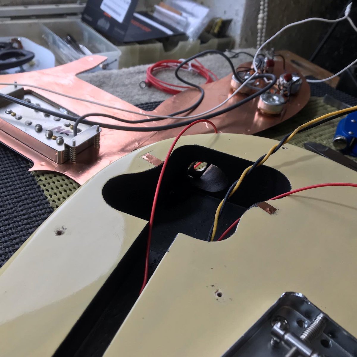 ABGuitartech's tweet photo. A rather lovely looking Fender American Original Tele Custom in for shielding to cure some quite lairy buzzing! Now ready to be put through it’s paces. Cheers to Greg. 

#fender #fendertelecaster #fendertele #tele #telecustom #telecaster #telecastercustom #guitartech https://t.co/Ogy3LuryH2