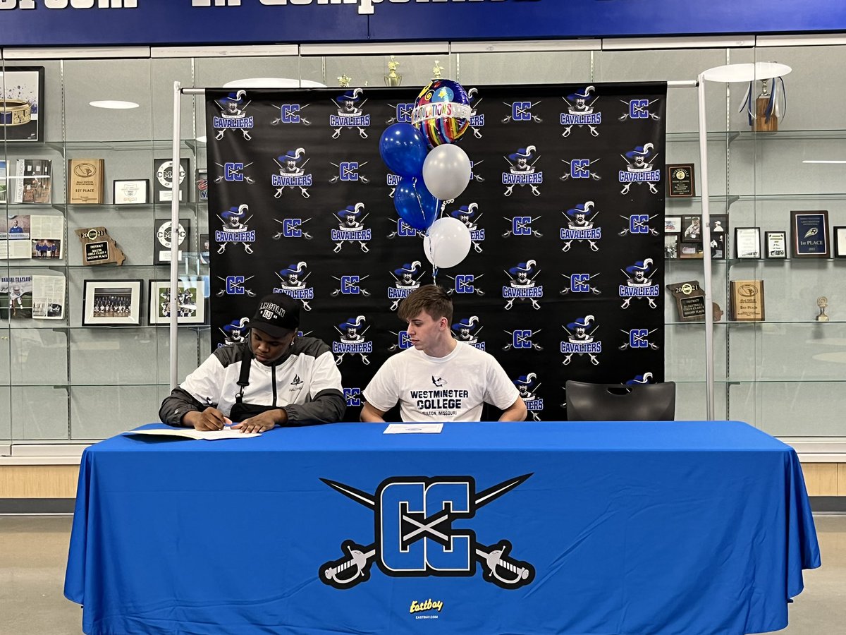 CCHS_Activities's tweet photo. Congratulations to Senior Jeremiah White, who will continue his football career at the collegiate level. Jeremiah gave thanks to @JCAC_School, his coaches, and his family before revealing a Lincoln University hat! 
Congratulations, Jeremiah! ✍️👏#GoCavsGo https://t.co/h3R6x1rBJ6