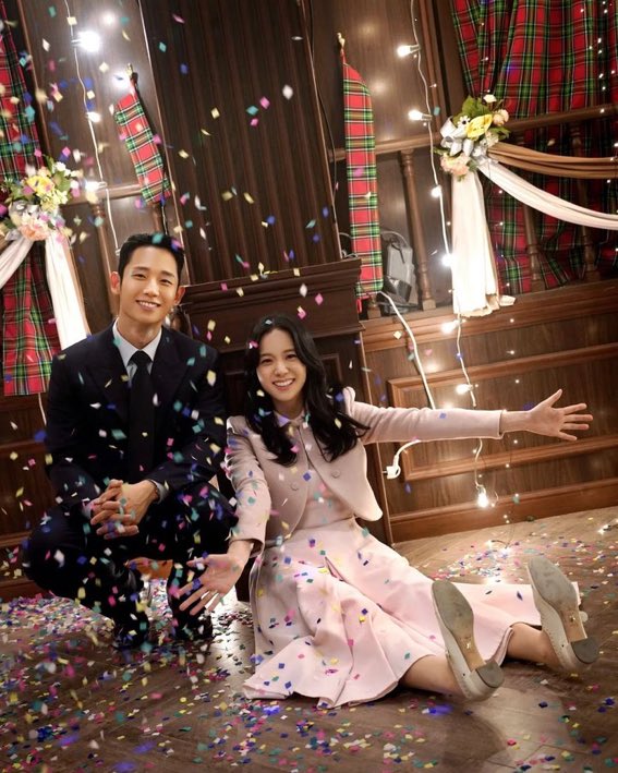 fainapinkjs tweet picture