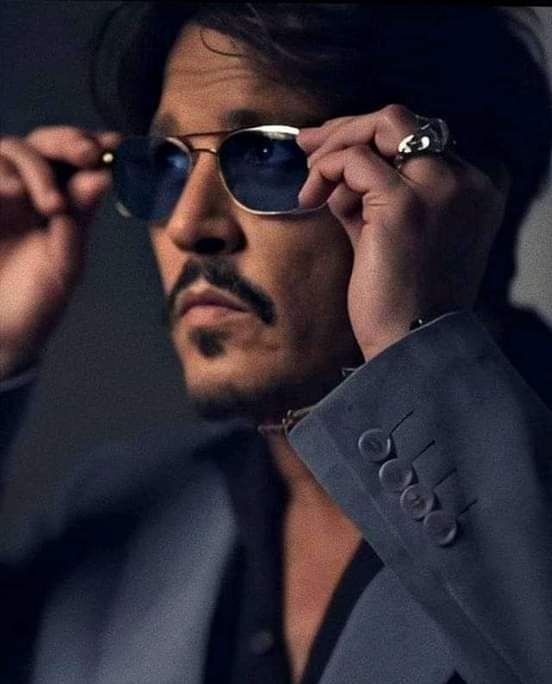 edbe_20's tweet photo. ♥E. N. A. M. O. R. A. D. A♥
#johnnydepp
#edbe
#viral https://t.co/lZzWchjMkt