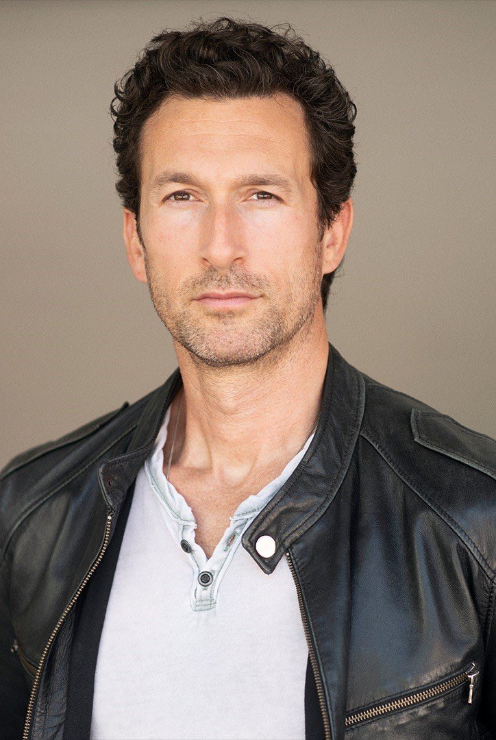 .<a href="/CherryHillTwp/">Cherry Hill Township</a> native <a href="/AaronLazar/">Aaron Lazar</a> stars w/ #TonyAward nominee <a href="/RealKateBaldwin/">Kate Baldwin</a> in #TheBridgesOfMadisonCounty In #MonmouthCounty. Not to be missed! <a href="/ChpsTweets/">Cherry Hill Schools</a> Bridge to Broadway: Axelrod Presents a Romance Musical tworivertimes.com/bridge-to-broa… via <a href="/Two/">xD</a> River Times