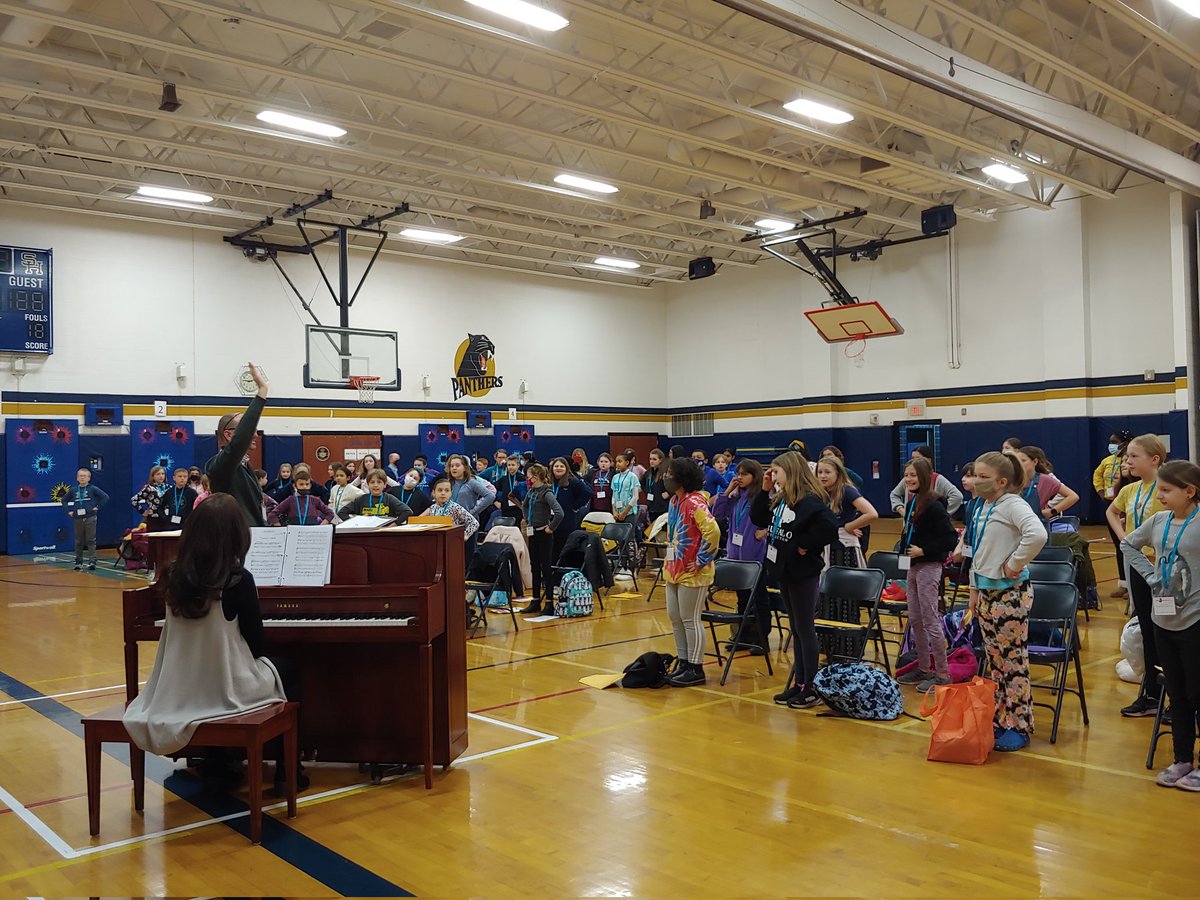 MrsBridon's tweet photo. Congratulations Sweet Home Music Department for a successful Elementary All-County Festival. The band, orchestra, and chorus students worked hard and sounded amazing. How exciting to hear the sounds of music again! @SweetHomeCSD @MikeGinestre @MrsWzientek @ECMEA @OfficialNYSSMA https://t.co/cC8mUU9RgS