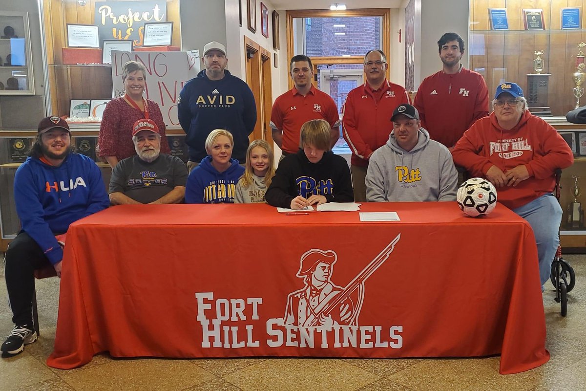 GEaganPXP's tweet photo. 🚨⚽️🟥 BIG TOE TICH COMMITS TO UPJ!! My guy Jacob Tichnell made it official - signing to play soccer at UPJ! 

Congrats @jacob_tichnell! https://t.co/Z9q0dFpyR4