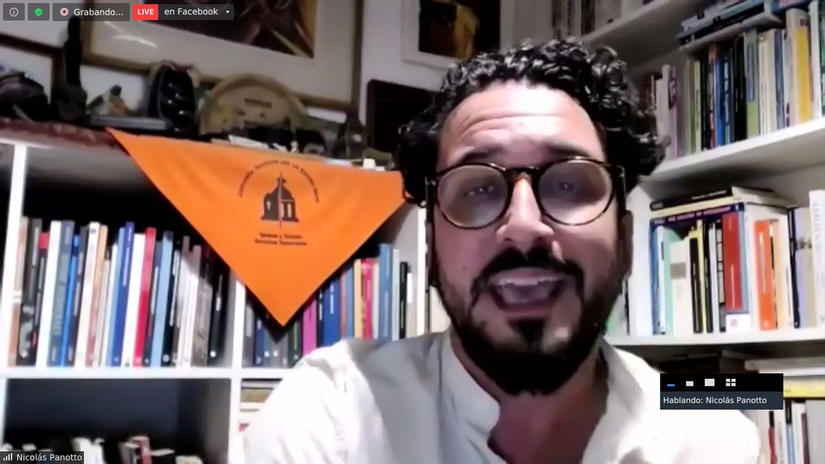 Hablar de comunicación y política, es hablar de democracia y pluralismo. Pero hay una paradoja, las redes sociales pueden ser espacios que posibiliten la diversidad de voces, pero también un espacio donde se amplifiquen las noticias falsas y los discursos de odio #ForoCLAI