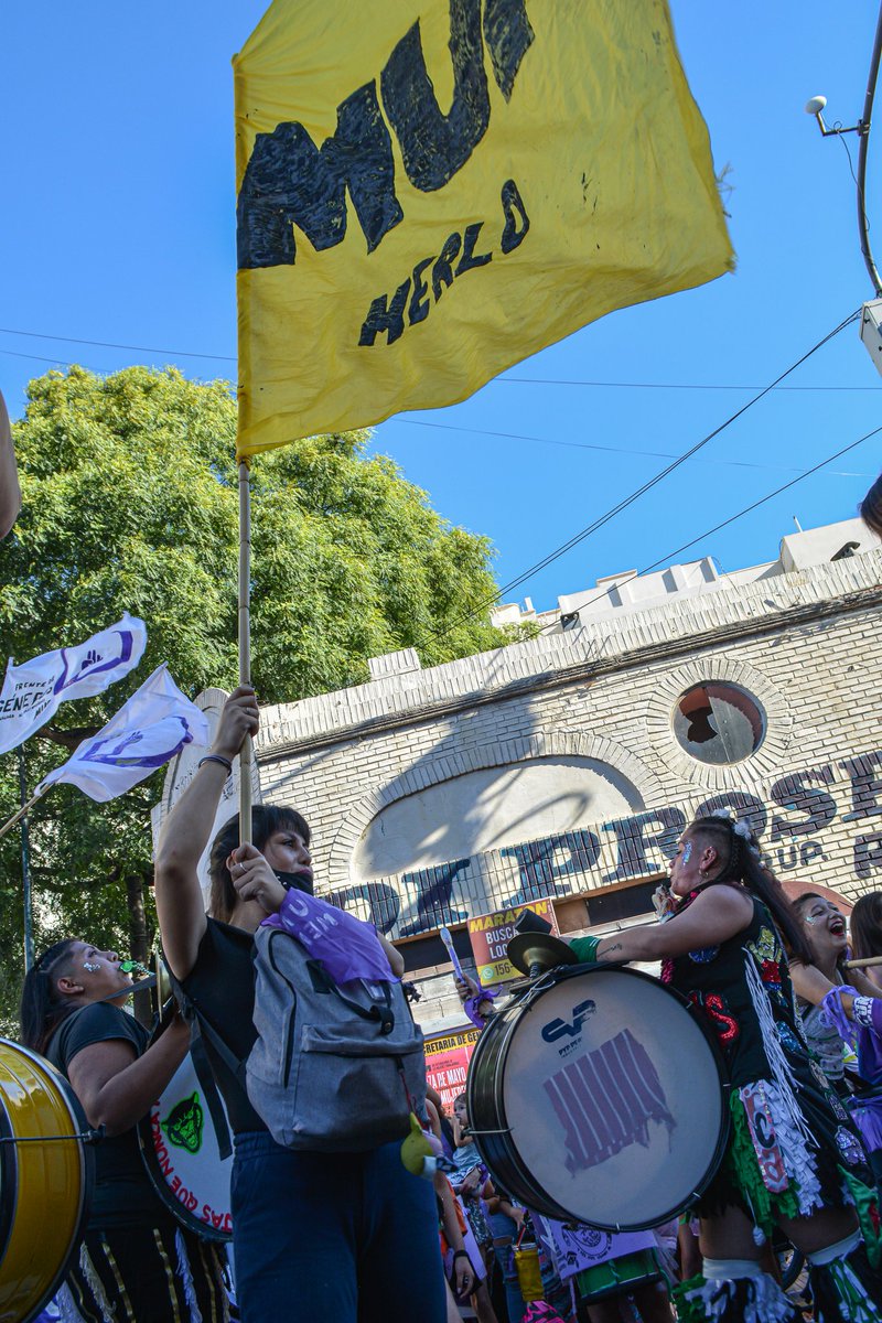 MUPArgentina's tweet photo. #8M Día Internacional de la Mujer Trabajadora | Junto a miles de compañer@s de todo el país, movilizamos para reclamar por el reconocimiento de nuestros derechos y la erradicación de la violencia.
@CeciGomezMirada
@cendra_andrea
@ConniePereda
#MUPPresente #MUPConTodas https://t.co/OACQB6Gya4
