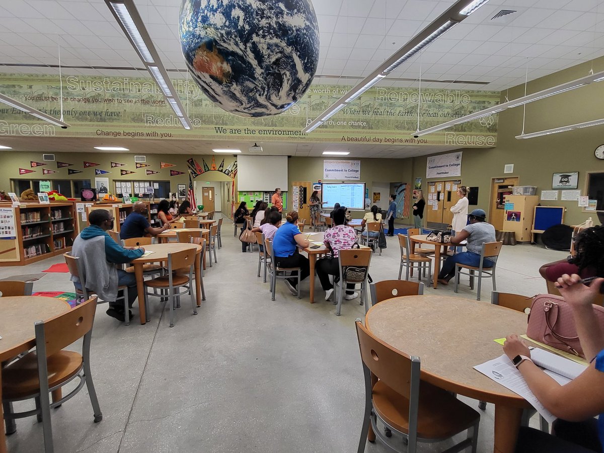 PJESAVIDReaders's tweet photo. Our teachers rock! Sharing FSA tips and information to our grade 3-5 parents! @AP_Pine_Jog @PJESAVIDReaders https://t.co/wAty88GrXU