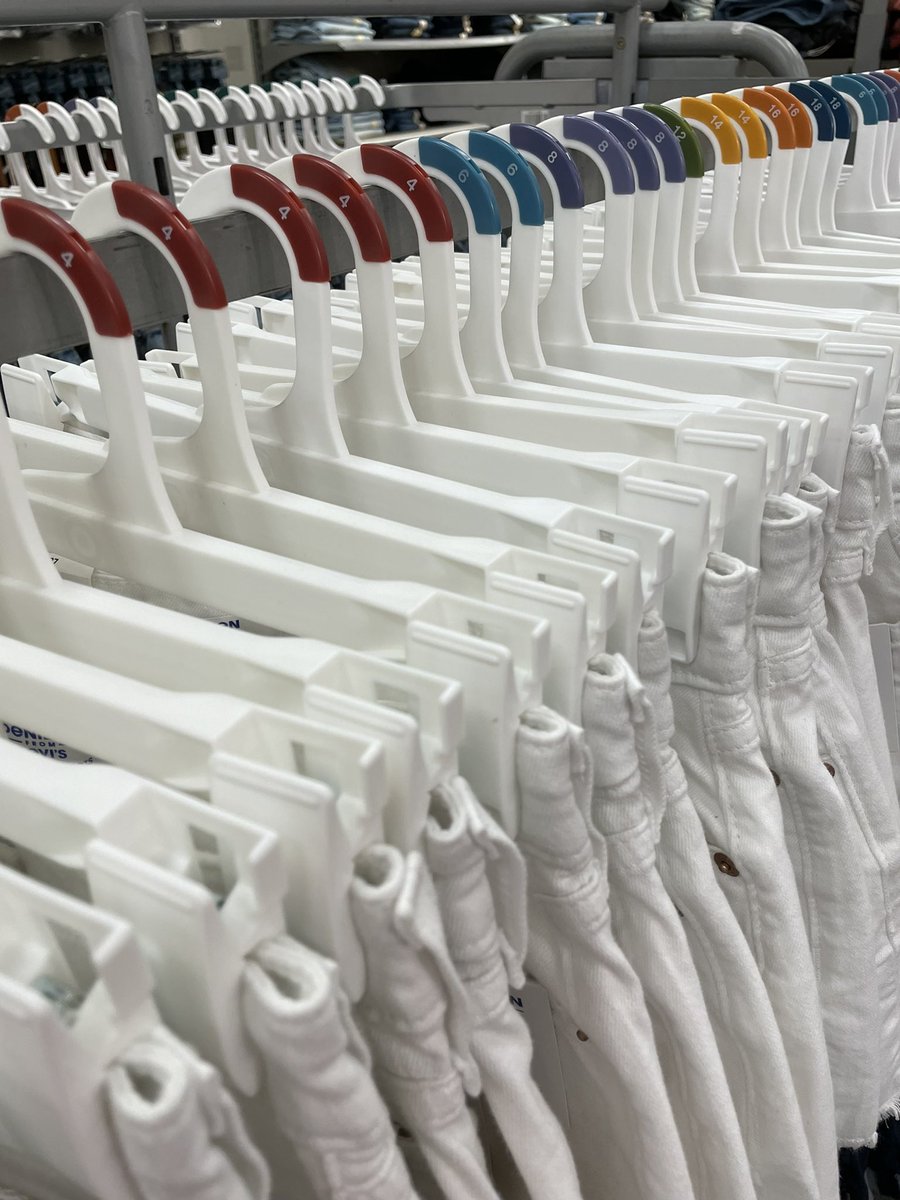 Amy Slagle tweet media