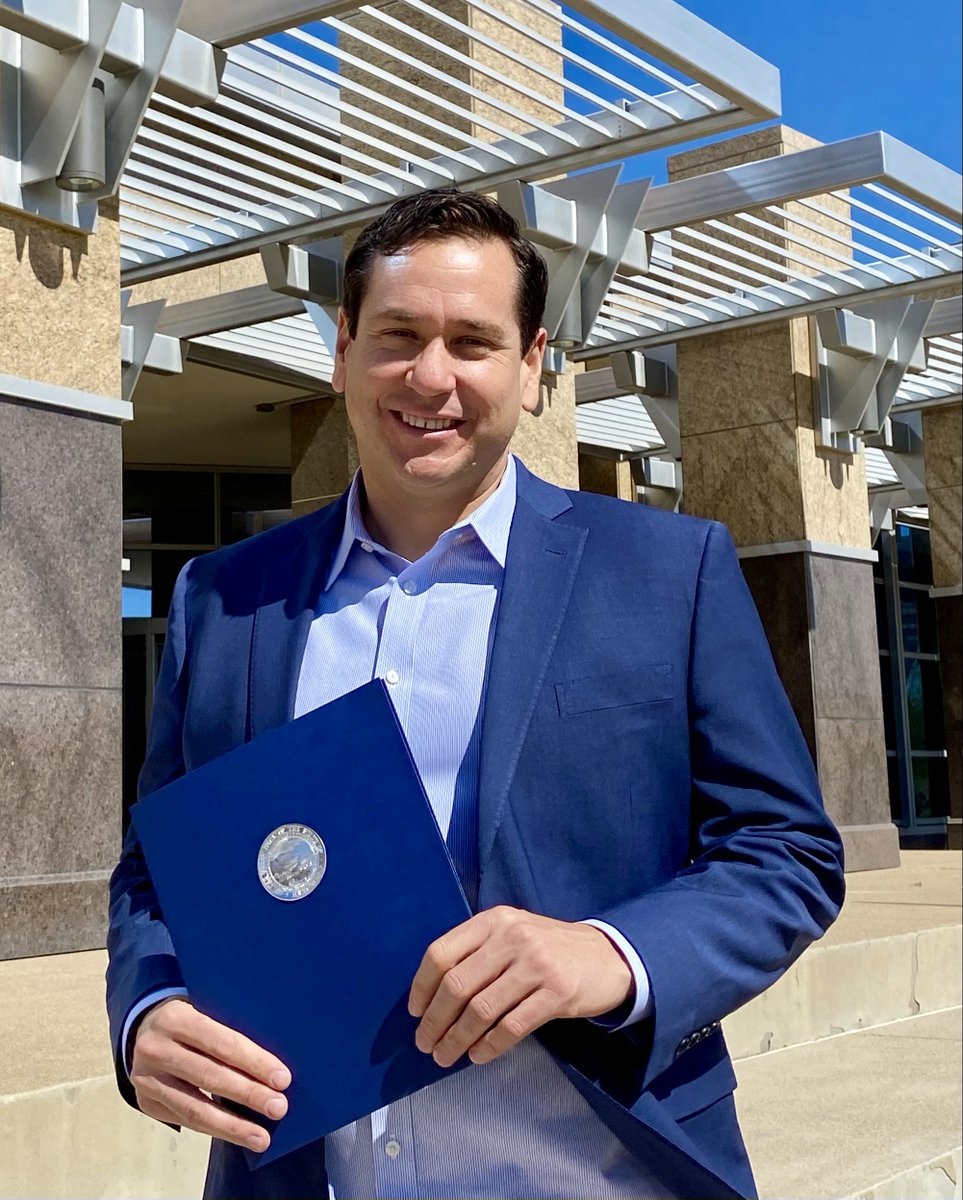 CiscoForNevada's tweet photo. IT'S OFFICIAL: today, I filed to run to be Nevada's next Secretary of State! I am incredibly humbled and honored to run for this office and cannot wait to meet you on the campaign trail. Let's do this! 🇺🇸 https://t.co/s2iZMKDWfJ