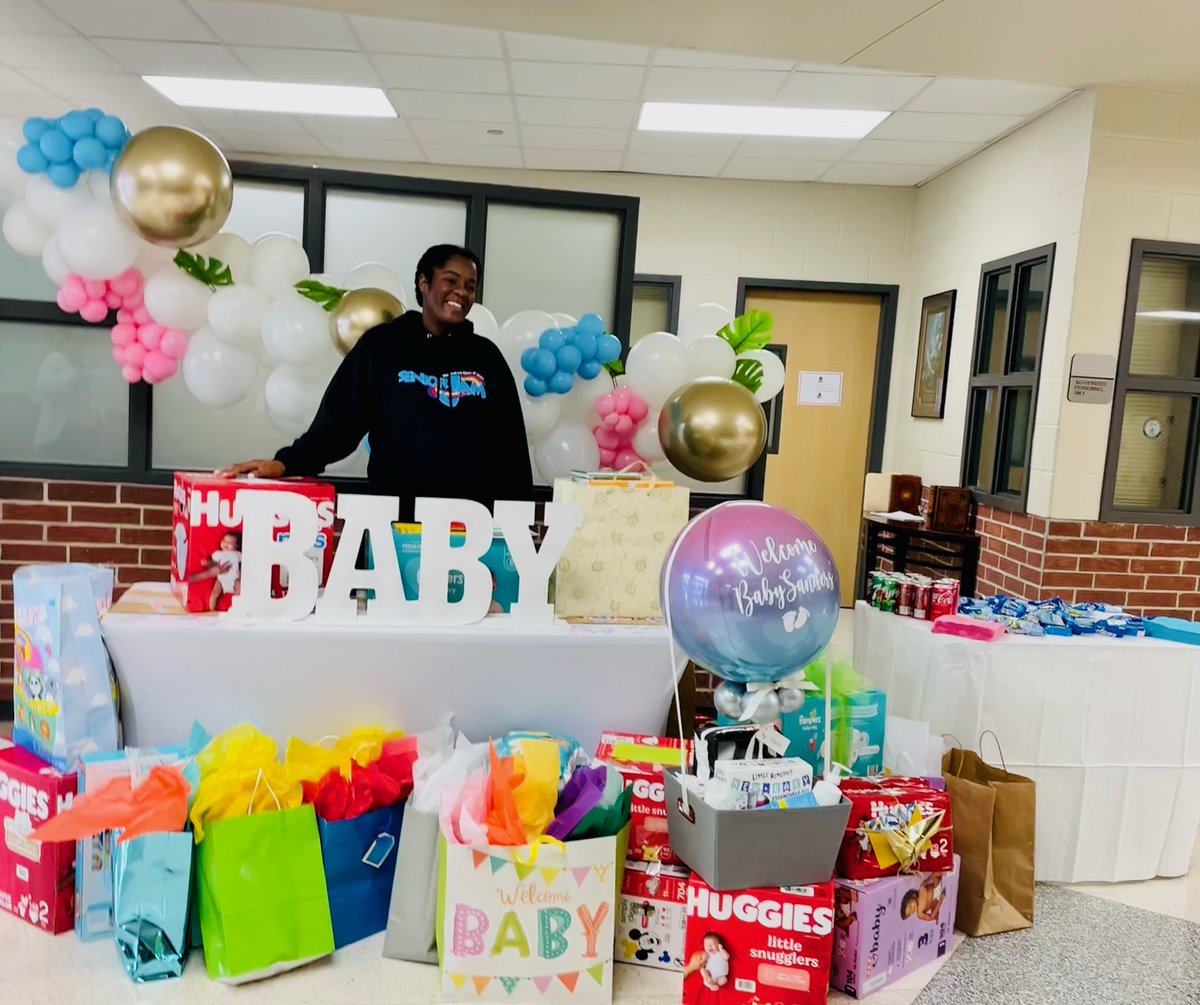 DrSanders9's tweet photo. I come out for duty, and was genuinely surprised‼️ I truly love my Buff family, I don’t know how they pulled this off, but they got me. This baby Buff is definitely loved🥰 -love you guys ☺️ thank you 💕💕 https://t.co/JEUhBsy6xd