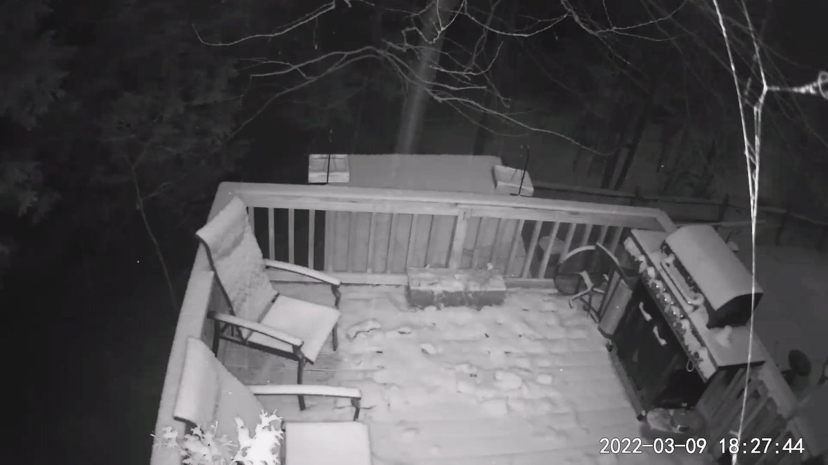 debbiephilp's tweet photo. The deck was bare this morning.
#winterisntover #adirondacks https://t.co/937hPwB1Ca