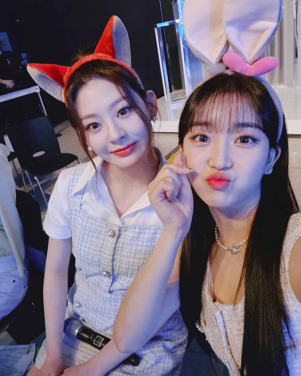 picseeun's tweet photo. show champion update https://t.co/aDzAXi9y2P