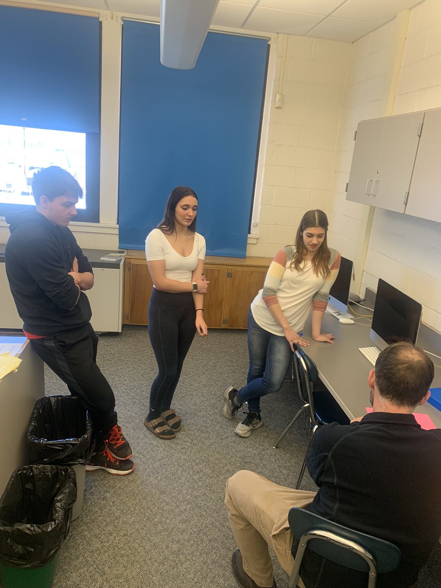 mazzcj's tweet photo. Sixth graders in Tupper Lake participate in Medical Career STEM day.  Tupper Lake upperclassman are mentor trained. Supporting a culture of college and career readiness! @BrilliantCFES @tupperlakecsd https://t.co/Vm1iTjtQwI