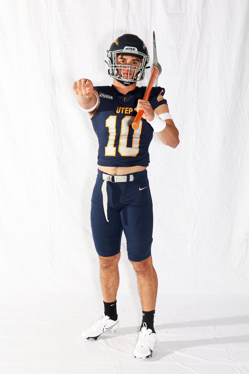 Had a great Official visit at University Of Texas El Paso last weekend thank you <a href="/CoachDimelUTEP/">Dana Dimel</a> <a href="/CoachWally/">Matt Wallerstedt</a> <a href="/coachjimmygonzo/">Jimmy Gonzales</a>