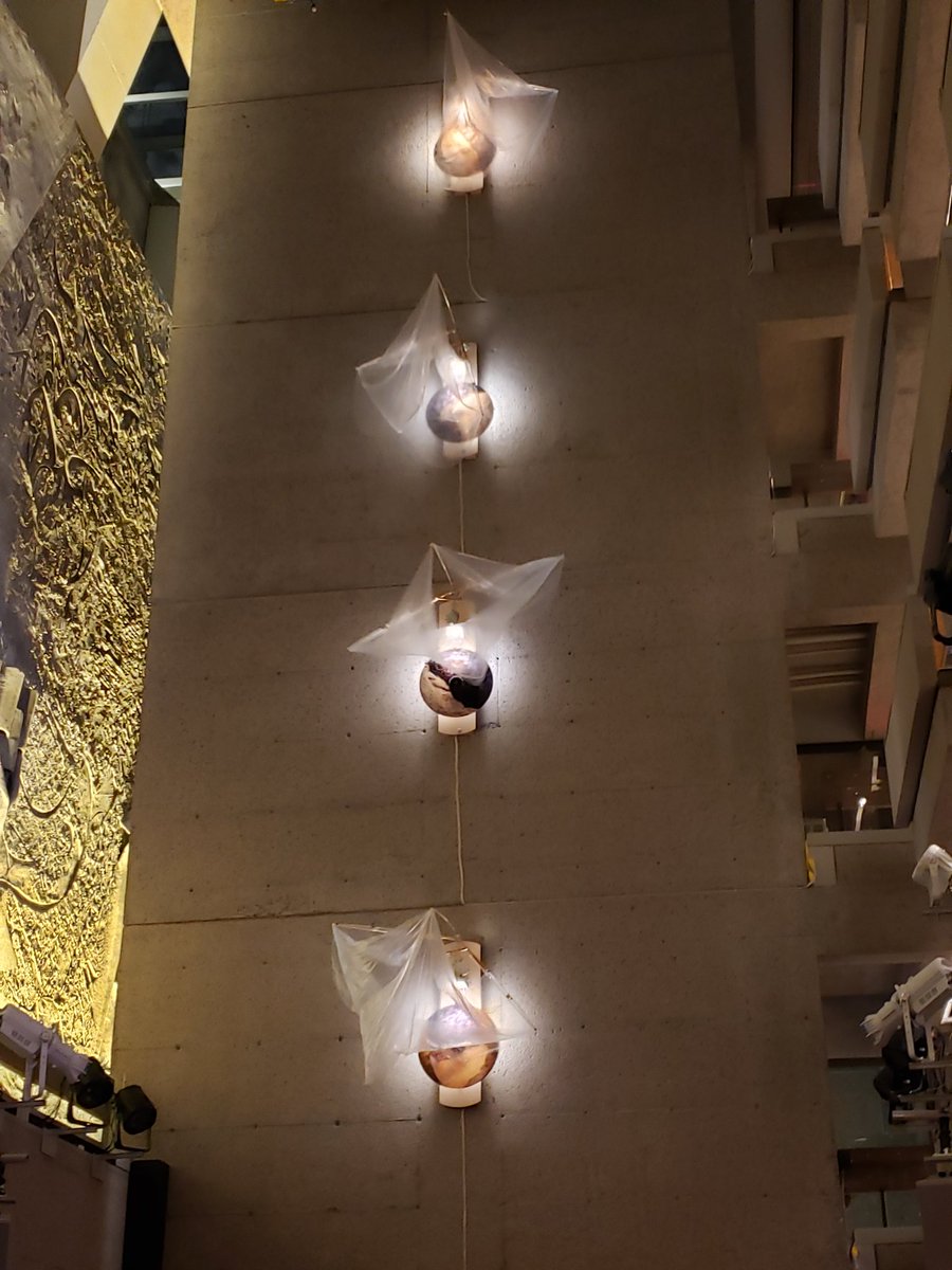 naththibault's tweet image. À découvrir! Diane Landry 
4 révolucoeurs 
Ensemble de sculptures cinétiques et lumineuses 
#DianeLandry #manifdart