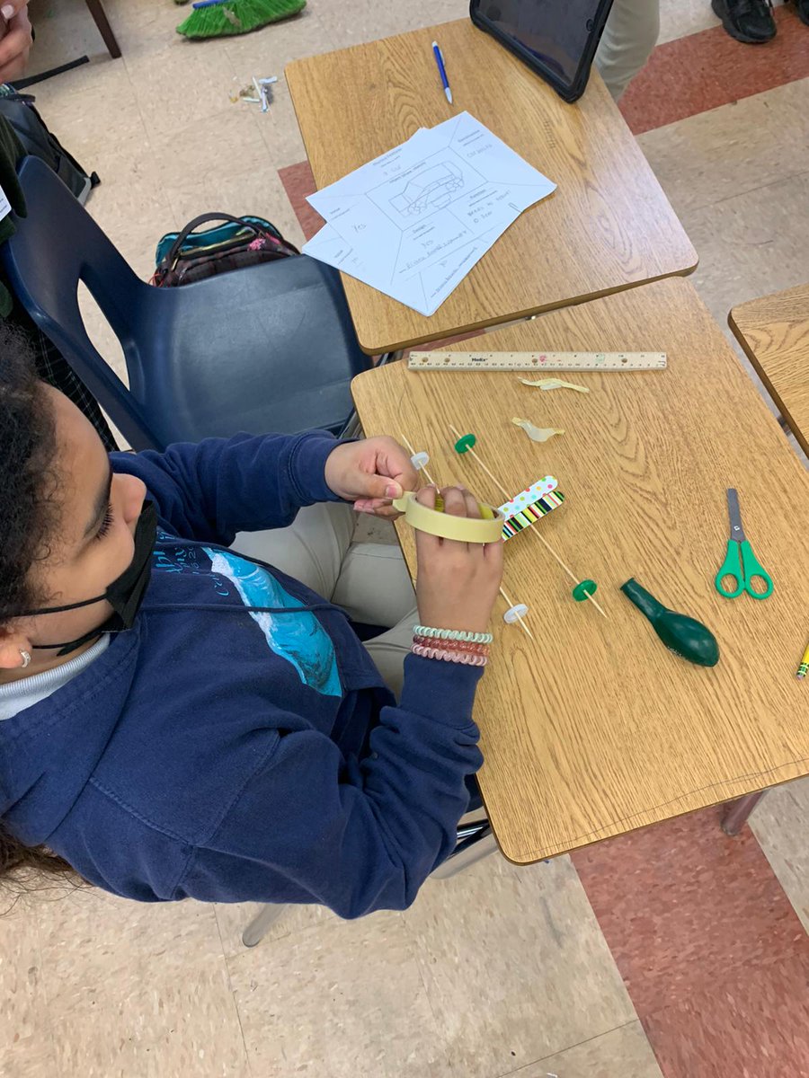 ShenandoahMS's tweet photo. Engineers plan, design and build prototypes. Here are our 6th graders testing, redesigning and meeting the challenge of creating a car balloon - a STEAM  lesson. #SMSSTEAM #SMSMath @MDCPS @MDCPSCentral @SuptDotres @miamimagnets @STEAMDesignated https://t.co/QEeBj8o86k
