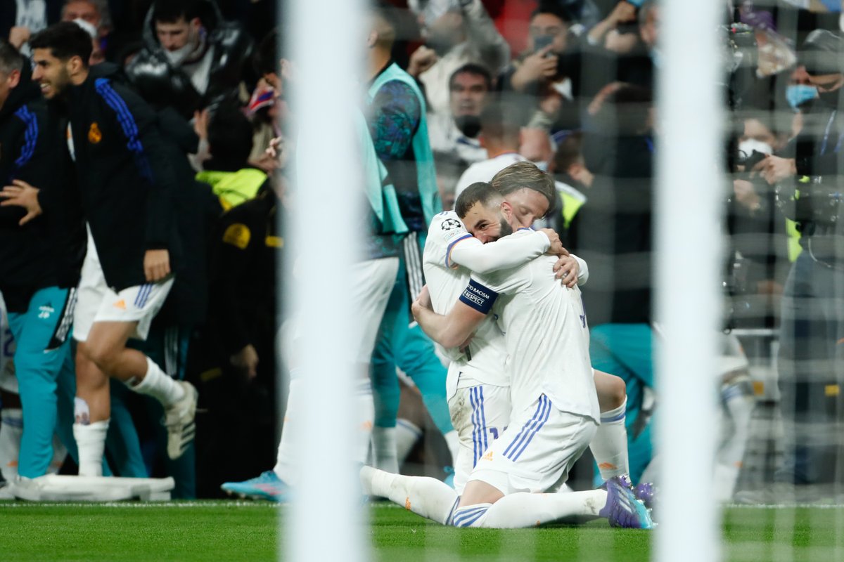 Squawka_Live's tweet photo. 36-year-old Luka Modrić 🫂  34-year-old Karim Benzema.

Living legends still changing games on the biggest stage.

#UCL https://t.co/EVFnwXUuaC
