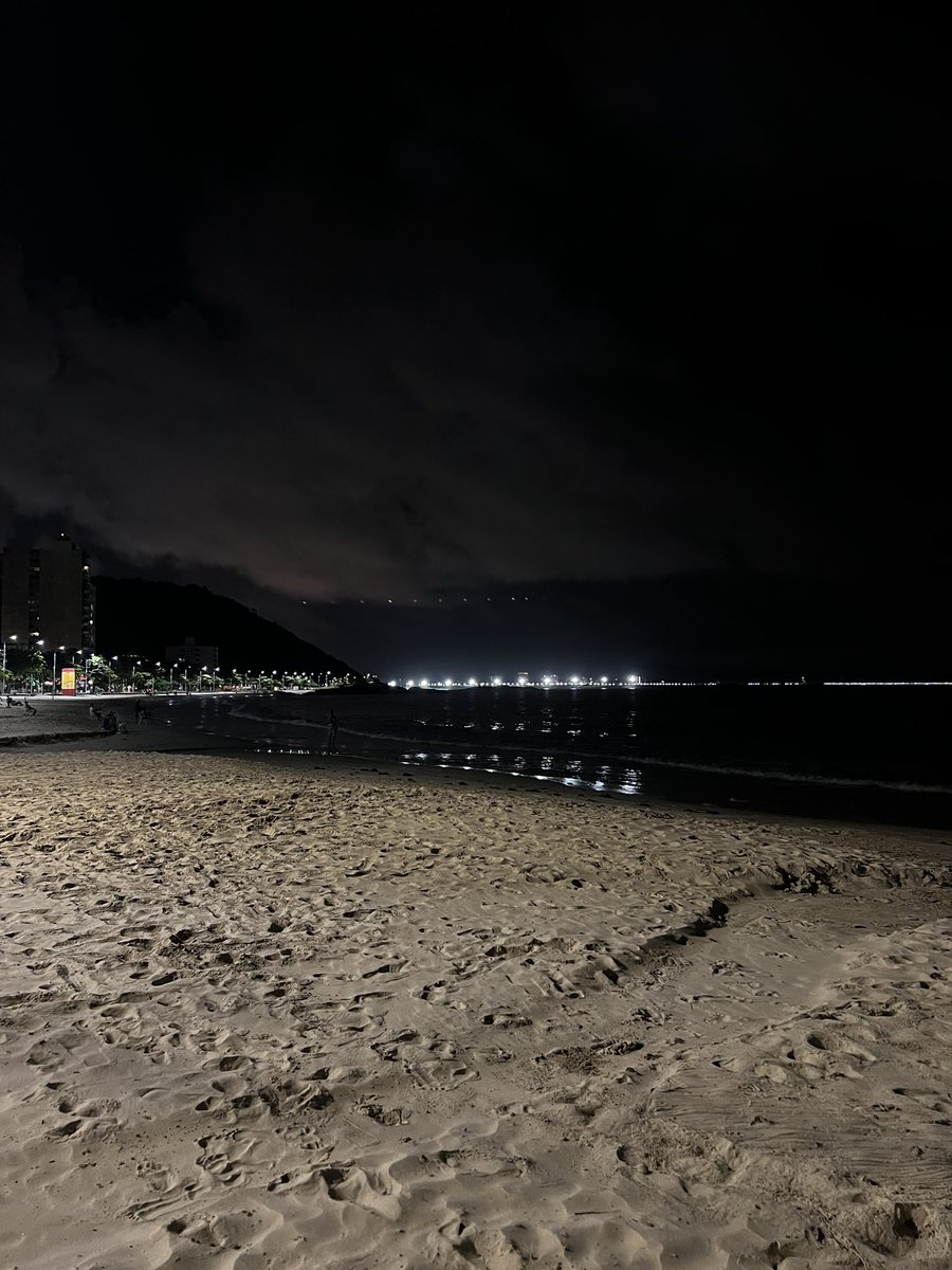lucasp0rV2's tweet photo. Eu nao sairia do BR pra ir pra europa, namoral. BR é zica nao ve quem nao quer. Passar 4 meses na neve se fudendo, sai foraaaaaa
#brasil #itajai #sc #viversc https://t.co/mW5JxxvTtJ