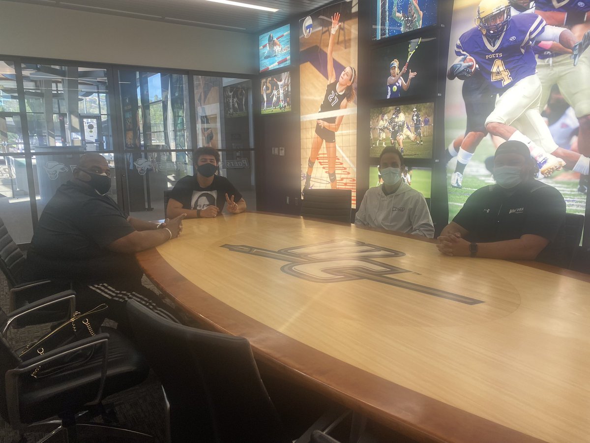 JaydenSmithh_'s tweet photo. Thank you to the coaching staff and players @WhittierCollege for making me feel welcomed!! A great experience and I can’t be more thankful. @CoachNeale @Coach_Govan @Poetfootball https://t.co/8jviv7RmCC