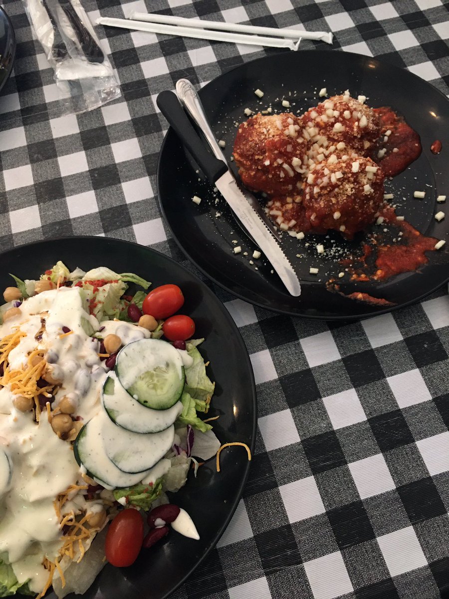 SanchzCatalina's tweet photo. Happy National Meatball Day! If you ever drive through Gridley CA on Hwy 99 in South #ButteCounty check out π OUR TOWN PIZZERIA AND DELI. Delicious hand-tossed pizza, deli sandwiches, and of course meatballs! #ExploreButteCounty https://t.co/NnExOt48xR