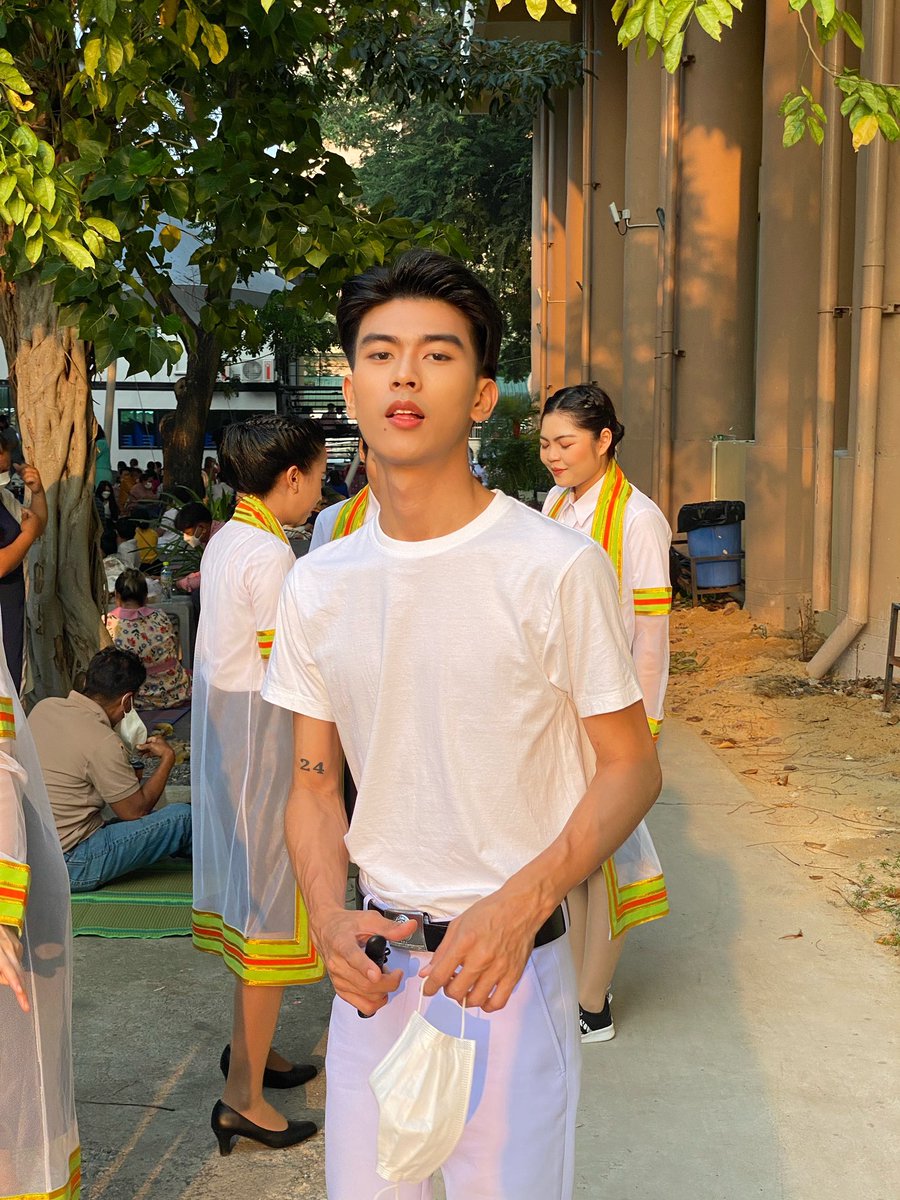 ต้นไม้ต้นไม้ต้นไม้ tweet media