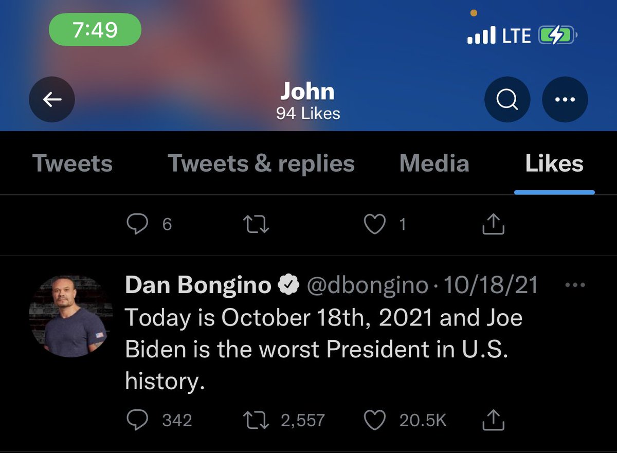 Carlos904Duval's tweet photo. @JohnnyBrandshaw @OSCAR904 @CashNasty He’s a Trump supporter, I guess he was a beta and I was right . Have fun simping to daddy Trump . #DoBetta https://t.co/phuuI9L3Lm