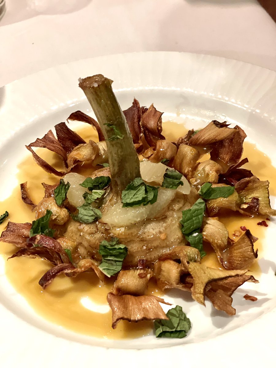 lindaloves2eat's tweet photo. Lunch at Da Marco in HTX. Impressed with great Italian food and an excellent wine list. #LindaEats #HTX #DaMarco #Foodies #foodphotography https://t.co/jILmhazPdi