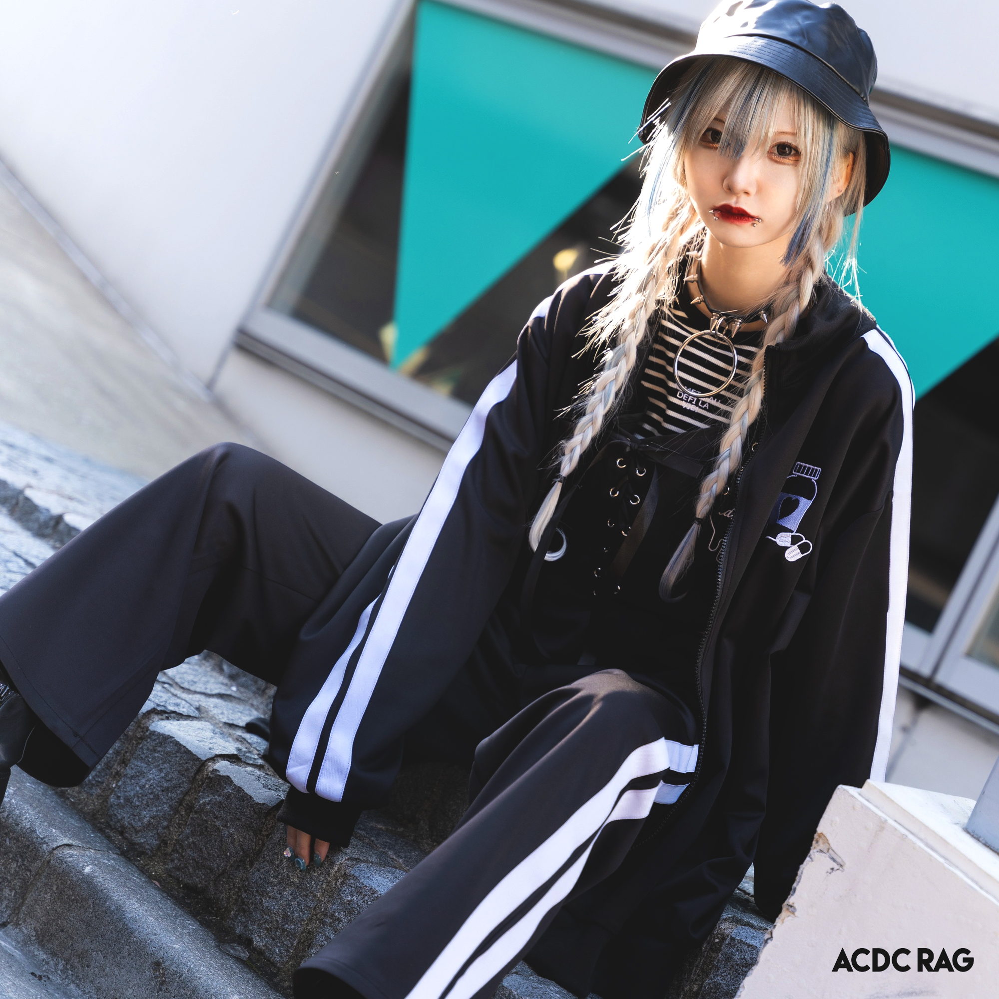 ACDCRAG 上下ジャージ　輸血パック ACDC RAG 公式 on X: 