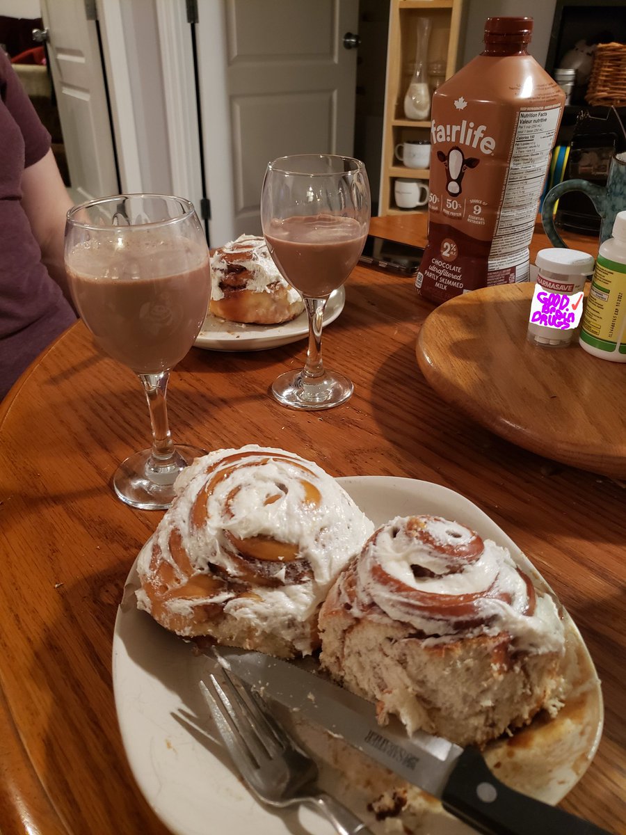 Marc4il's tweet photo. I poured her a glass, did a toast, and poured it out for her.

Cheers, Mom 💔 https://t.co/Odl4QD5QJr