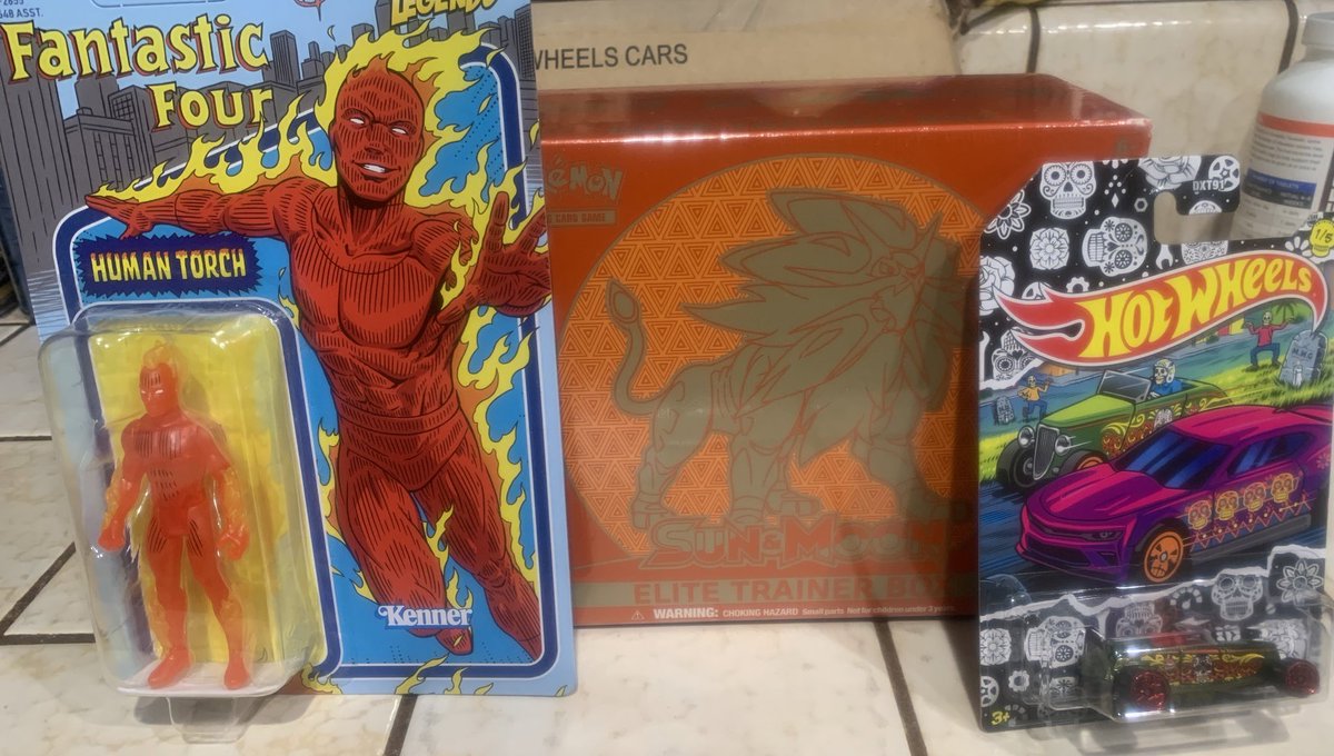 PokemanzW's tweet photo. Omg I can’t believe this came in today 😭. I knew about the ETB but the extras are so freaking awesome dude I can’t thank you enough! Please show this legend some love!! @DumbLuck1st 🤩🤩🤩 https://t.co/C1KjuZTkxy