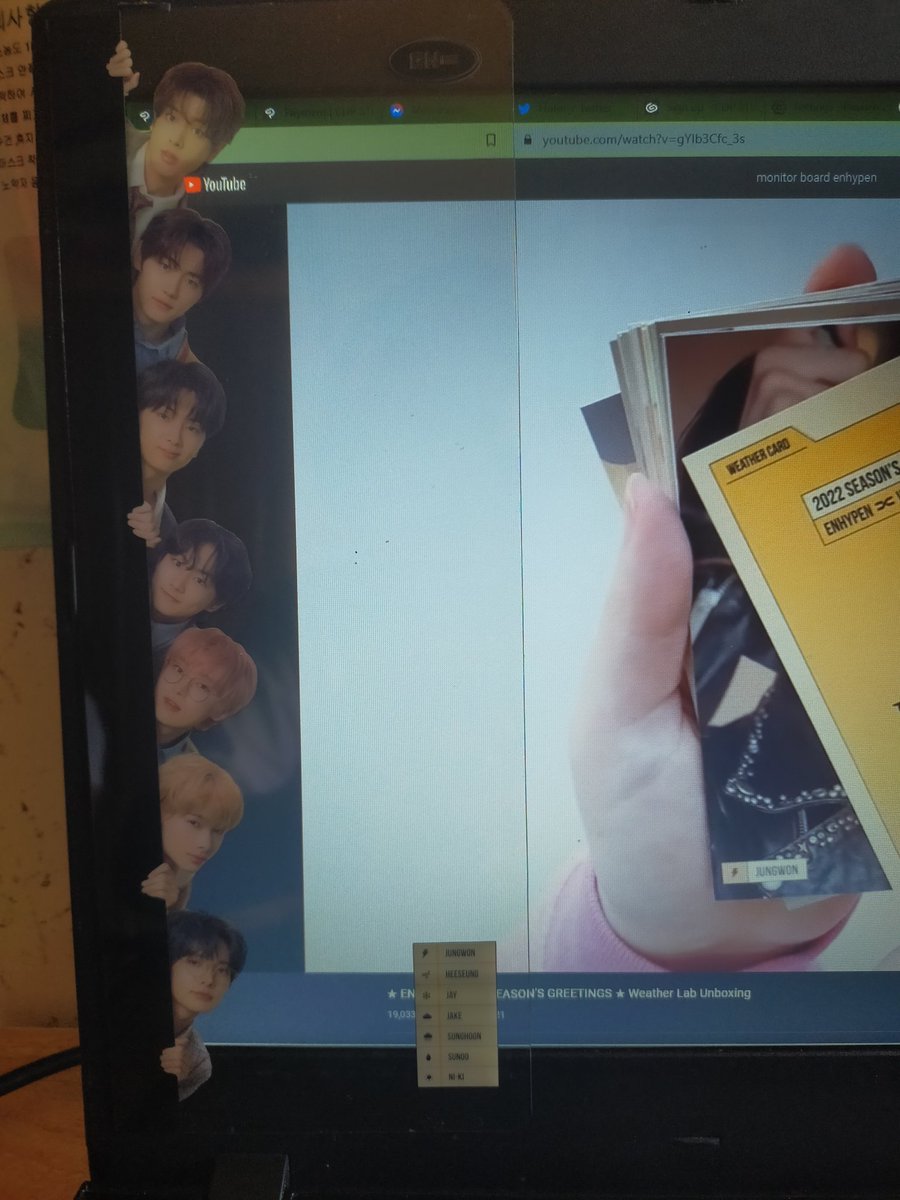 rayarthoe's tweet photo. ꒰ happy mail ꒱ 
By @einahbns!  

I received a lot of free items too!!! Dunno if I used the monitor board right !!! 
#einah_feedbacks https://t.co/CnKNRf5o5L