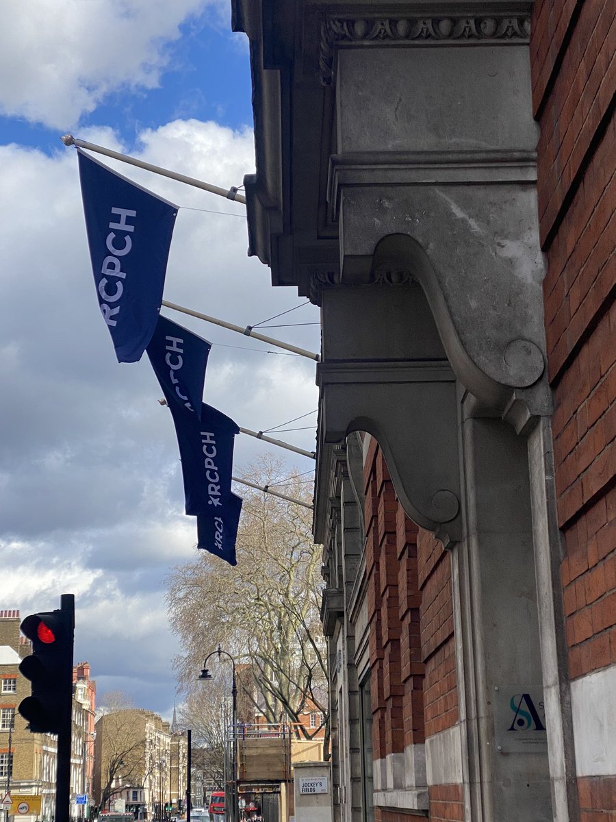 #hellomynameis Selma tweet media