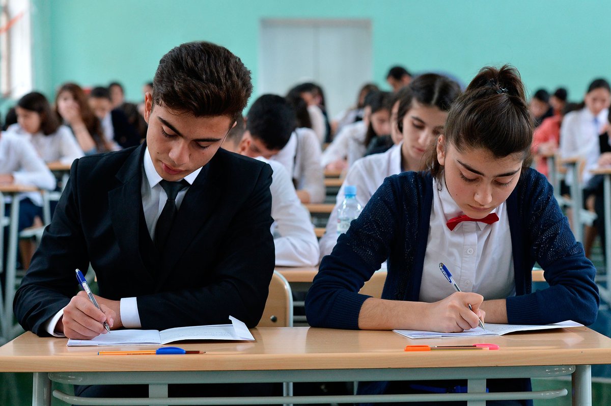 YevlaxH's tweet photo. IX sinif şagirdlərinin elektron yerdəyişməsi dayandırılır
#TəhsilNazirliyi #EduAz #ÜmumiTəhsil
https://t.co/m4mB17CyjC https://t.co/NRdRhFfSBe https://t.co/WWskJNVwlJ