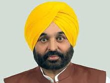 sunetrac's tweet photo. Just as #Zelensky a former comic emerged as a leader the world adores, will we see #Bhagwantmann being embraced by the people of Punjab? Mann's poetic riffs in #Parliament always rang true and if exit polls are right, voters prefer non conventional leaders than traditional netas https://t.co/yyvbF0c5Qc