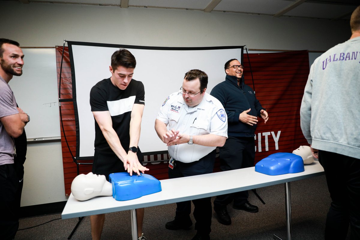 SacRepublicFC's tweet photo. Thank you to our friends @MedicAmbulance for coming out to our training facilities and providing vital information to our squad with a CPR session. #IndomitablePartner https://t.co/O8OcckAQZO