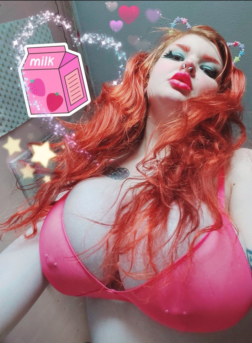 Xxgummycherries's tweet photo. Plump lips and enormous tits make the world go round y'know π
#bimbo #bimbodoll #softslut #hugehangers #bigmilkers #waifu #smallbbw #bigtits #stacked #milkyskin #redhead #kawaii #backshot https://t.co/96M48jYW4u