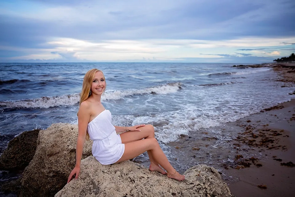 “The ocean is everything I want to be. Beautiful, mysterious, wild, and free.” - Anonymous
.
Looking for a #SeniorPortrait photographer? Click the link below to start the conversation. #JensenBeach #StuartFlorida #SeniorPictures
.
tristinedavisphotography.com/contact-us