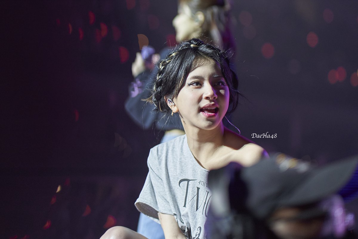 DaeHa48's tweet photo. 220222 Dallas Concert Chaeyoung

#트와이스 #TWICE #채영 #CHAEYOUNG https://t.co/3e8rdlk7iy
