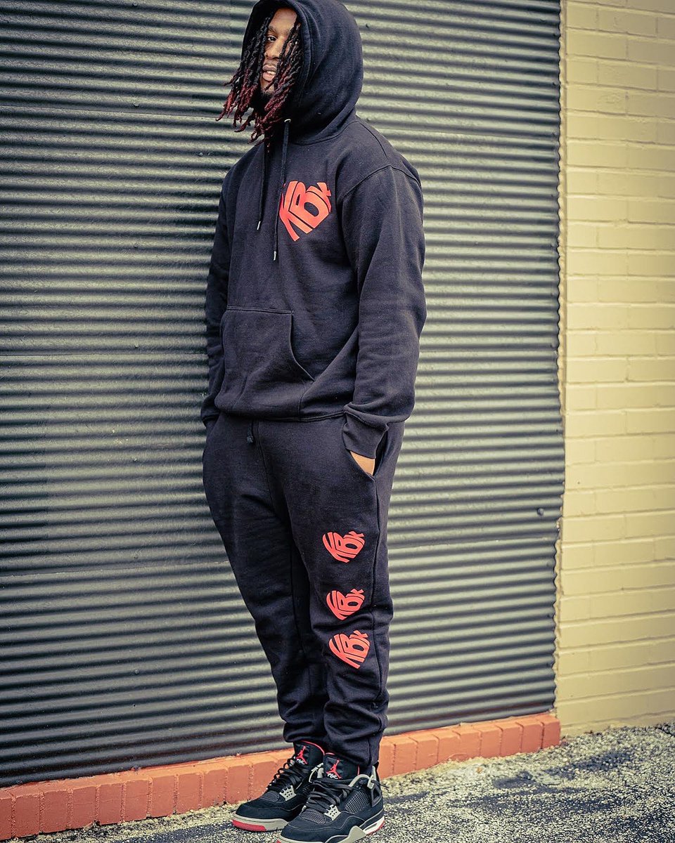 __heking's tweet photo. go check out the brand @KlothesK new pieces on website! Link in bio https://t.co/fF4SoAi5dq