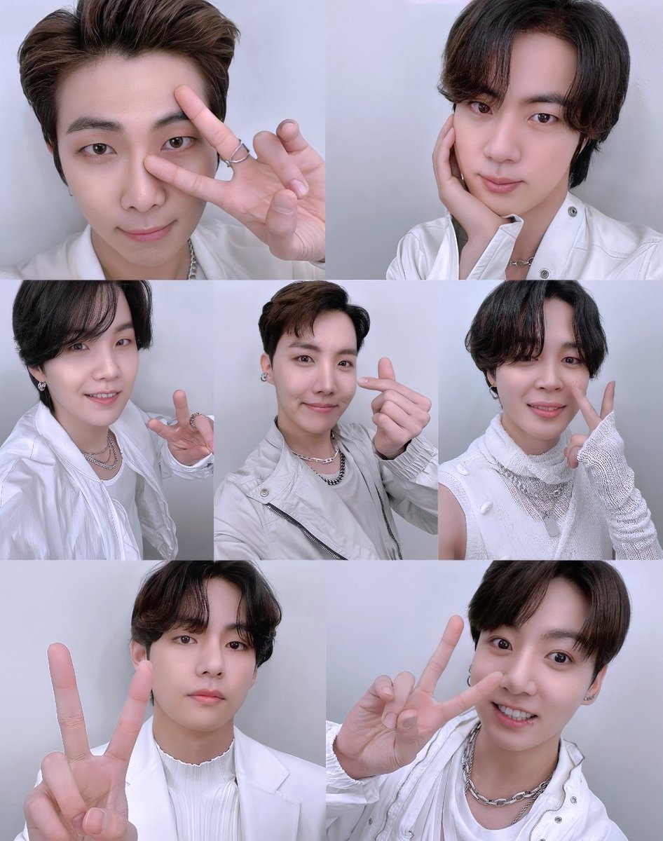 Why_ut's tweet photo. #PTD_ON_STAGE_SEOUL 

Good luck Bangtan 💜 https://t.co/O4H69ikvUE