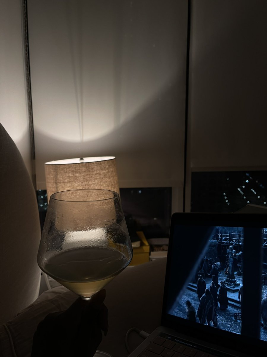 NiniOma's tweet photo. @ChiamakaBarbz Lol I am drinking about it .. you 🤷🏾‍♀️🥺 https://t.co/Pkro9uzskd