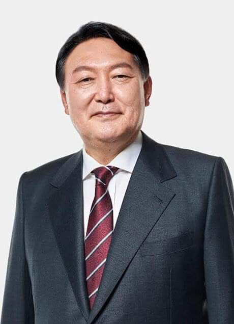 Korean_1st's tweet photo. 윤석열 대한민국 제20대 대통령 당선인 축하합니다

#대통령당선, #당선축하, #대통령의무, #대통령고민, #국민의바램, #개표결과승복, #대통령당선축하, #정치보복, #교육혁신 https://t.co/EoXjQ0PD8J