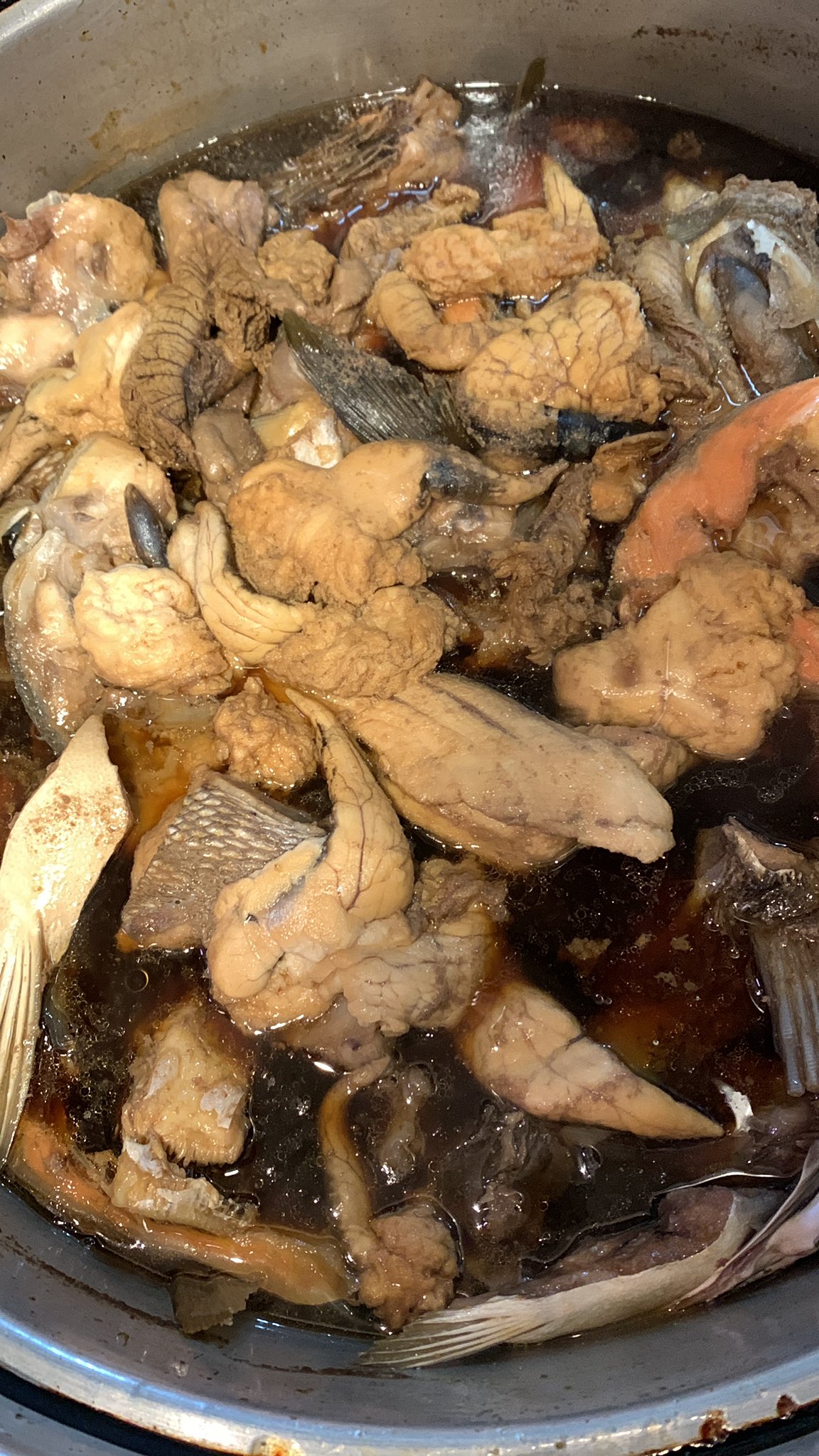寿司みなと旗ヶ崎店 久しぶりにあら炊き用意してあります 寿司みなと 地魚回転寿司 米子ランチ 行列のできる店 米子海鮮 境港海鮮 コロナ感染対策の店 あらだき T Co Kugqfp2prz Twitter