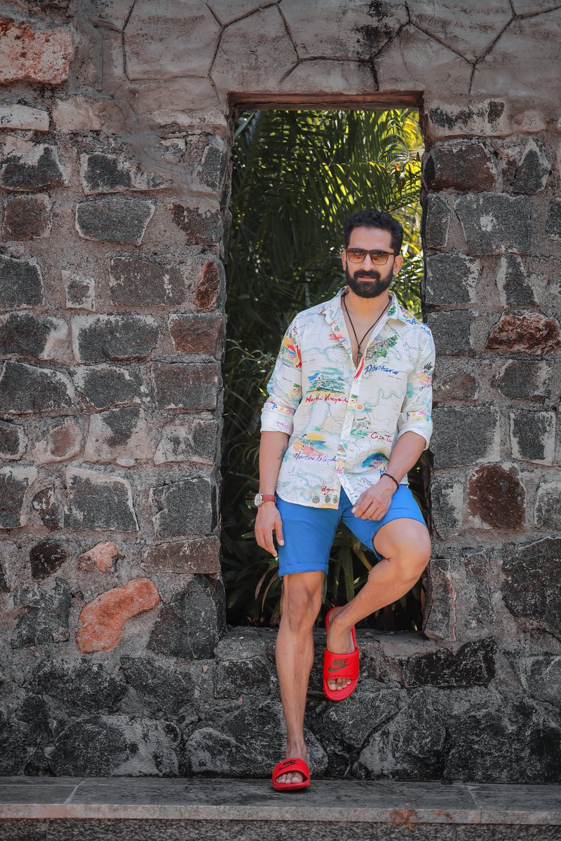 highonkokken's tweet photo. "Style is very personal. It has nothing to do with fashion. Fashion is over quickly. Style is forever."
-Ralph Lauren.
📸- Vaisakh Mangalath
Makeup- Karthik Kumar
✂️ - Anand Kumar
Manager @mkannan_1974
#Style #styleispersonal #styleisforever #dontblendin #standout #ralphlauren https://t.co/6zGjbCpUQl