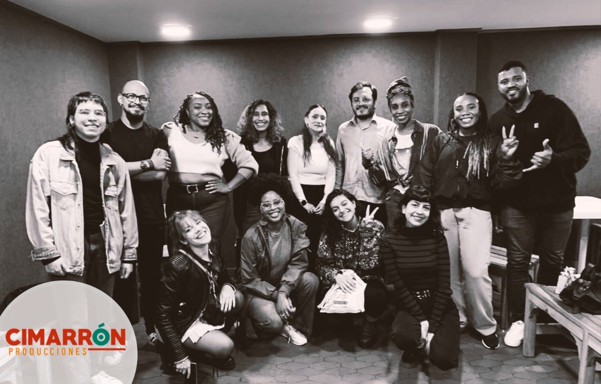 ccreativefilms's tweet photo. 🎬Un equipo de trabajo #antirracista, que lucha por los derechos de las Mujeres, porque seamos respetadas desde la diversidad. 

#lasmujeresnegrashacemoscine  #estudio #activismo https://t.co/q52P6pFBGg