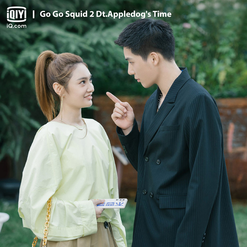 iQIYI's tweet photo. A princess carry in a wedding dress is a dream come true ✨

Catch #GoGoSquid2DtAppledogsTime with #HuYiTian and #LiYiTong, all episodes available on #iQiyi app and https://t.co/HGeAiwEIgy! 

👉🏻App: https://t.co/GDkUeLlFua

#cdrama #我的时代你的时代 #GoGoSquid2 https://t.co/RTAm9eusTz