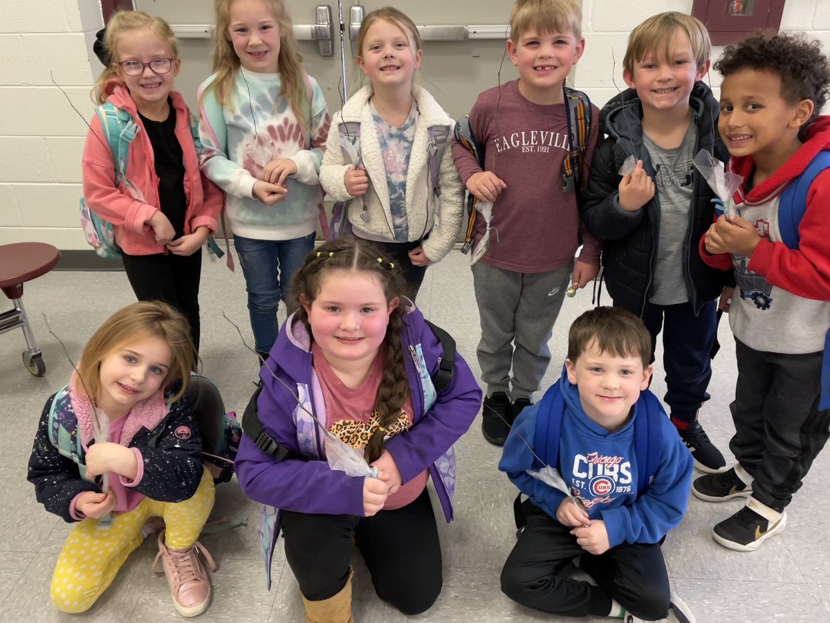 Monica Everett tweet media