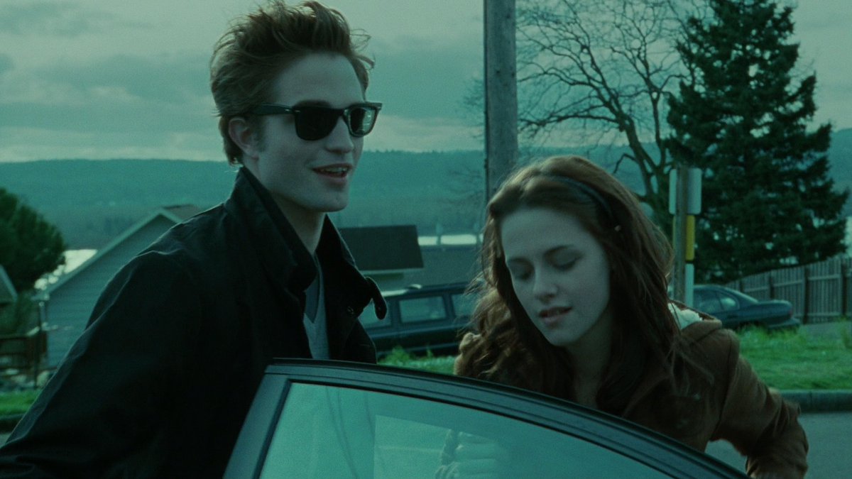 twilightreborn's tweet photo. the chokehold this scene has on me https://t.co/lx3O44Lowi