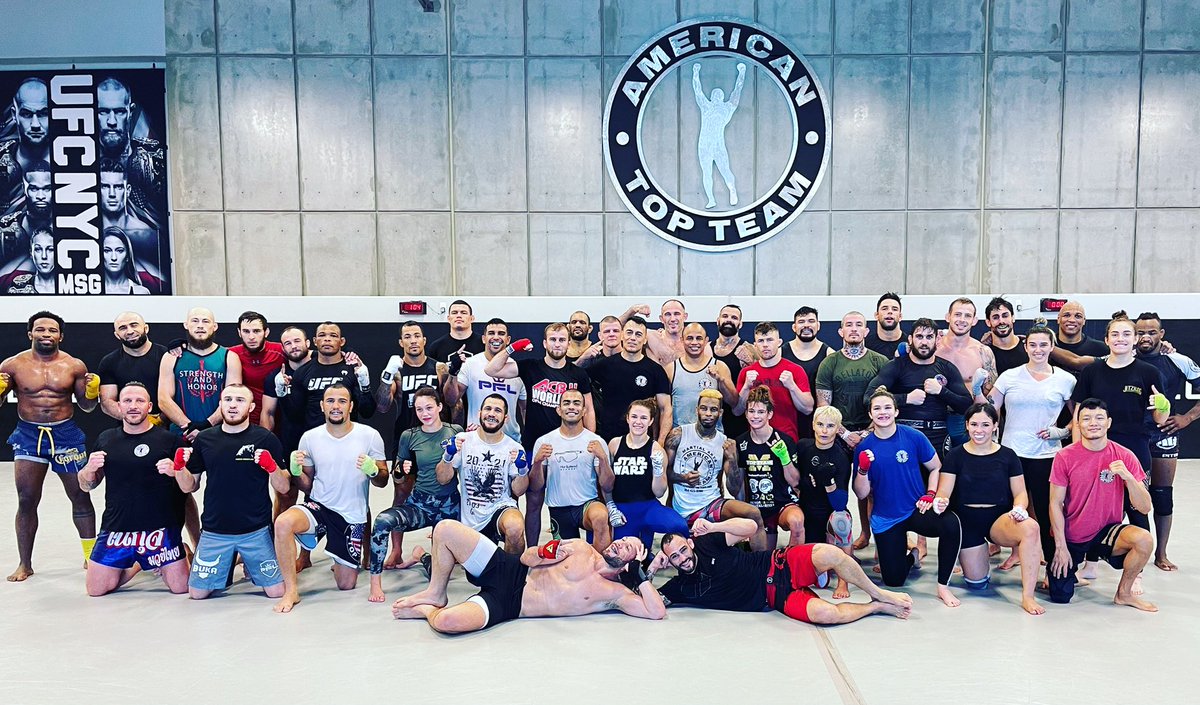 oleynikufc's tweet photo. ATT fight squat
Отряд АТТ @AmericanTopTeam
#mma #ufc #bellator #etfmg #warrior #sport #oleynik #attnation #спорт #мма #тренировка https://t.co/KYD1PojsYE
