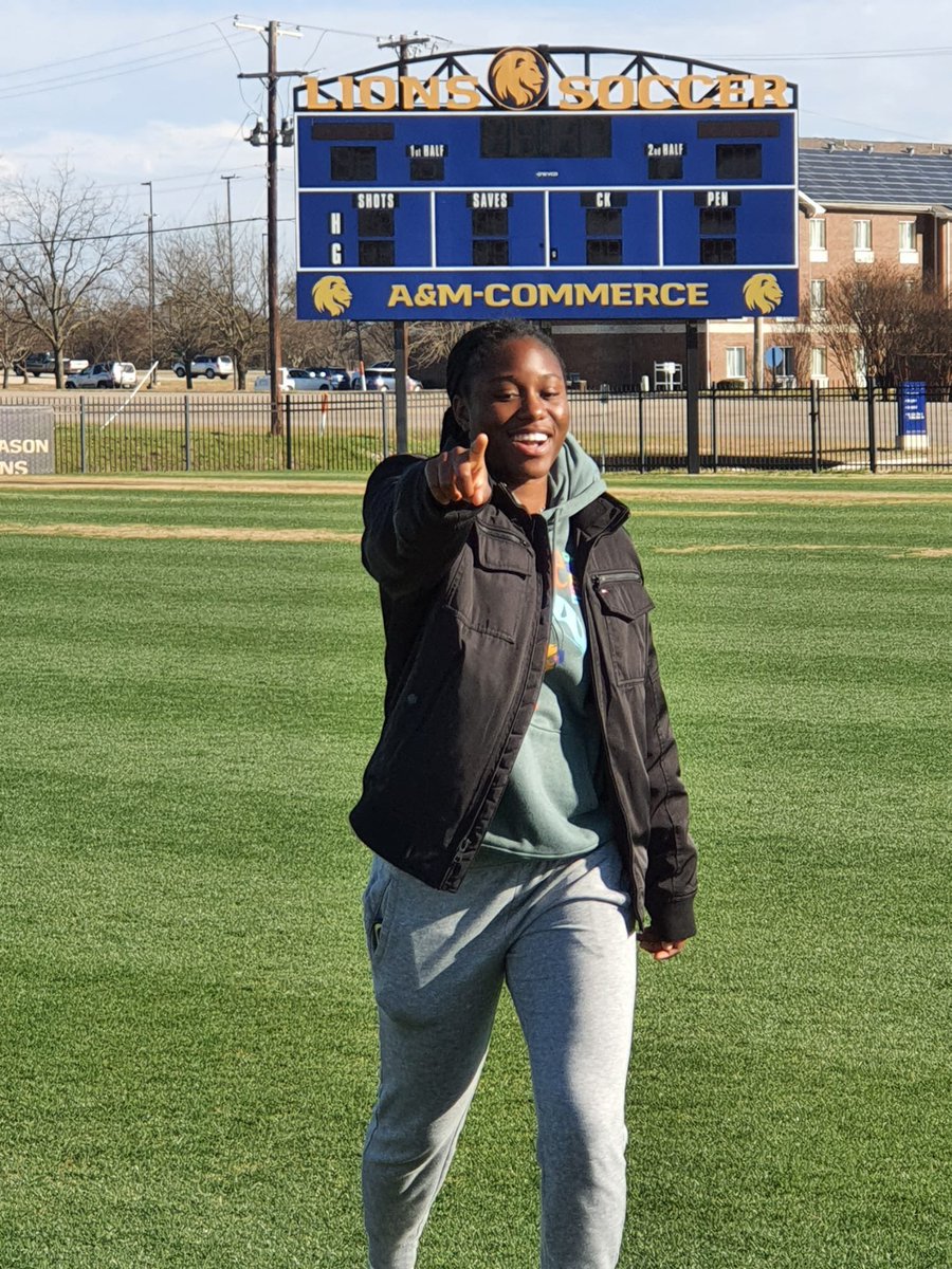 riezi10's tweet photo. Had an amazing time at my visit @Lion_WSOC! Thank you to Coach Ashley and Coach Matt for showing me around all parts of your amazing campus! #NCAASoccer #StingSoccerClub https://t.co/u1z5tgktt6